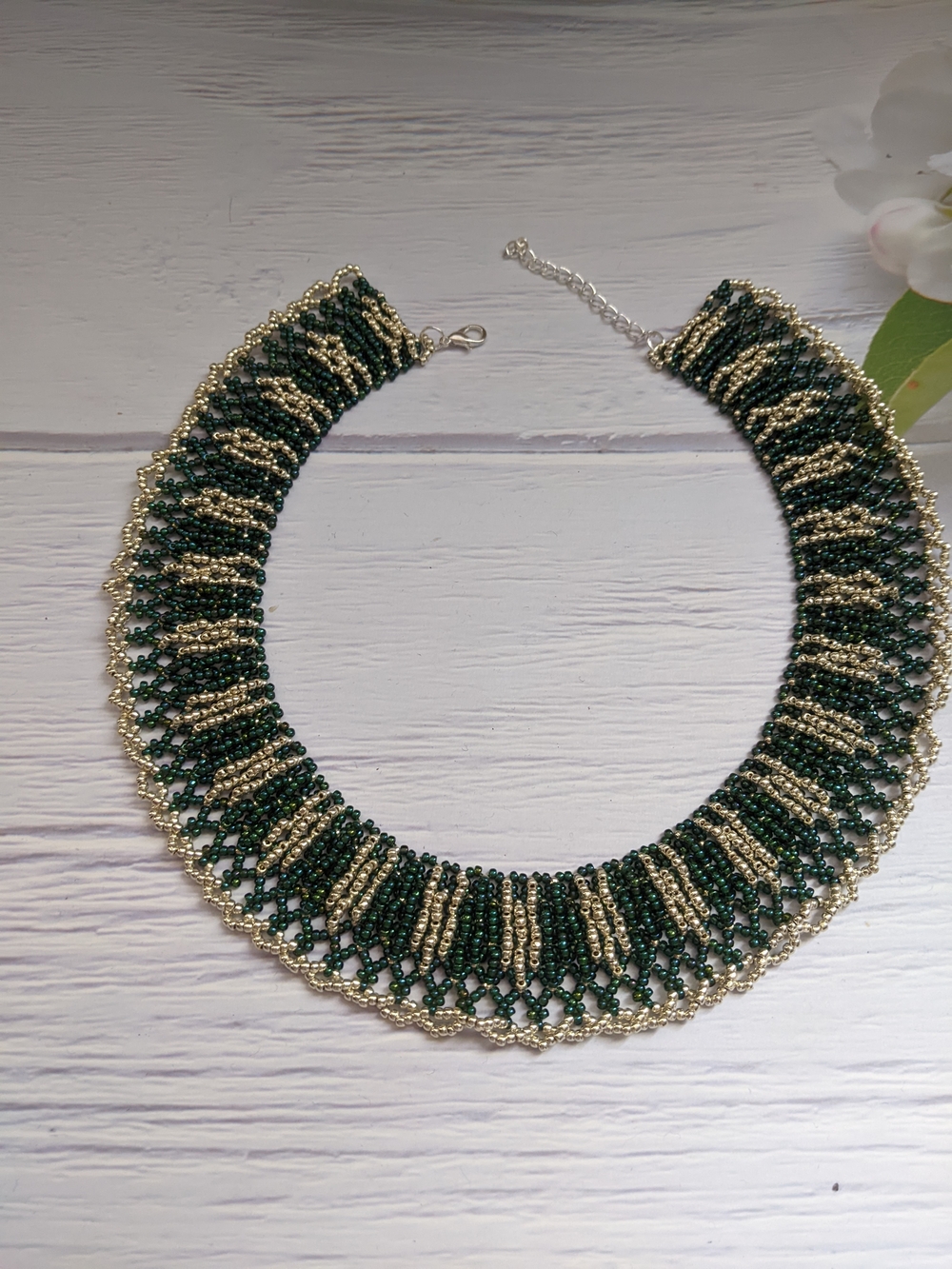 Handcrafted Green and Silver Beaded Collar Necklace